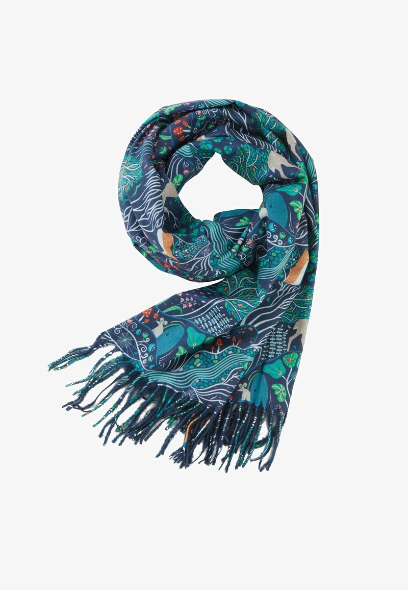 Sciarpa blu navy con un motivo floreale e animale colorato, realizzata in un tessuto morbido con bordi frangiati, che mette in risalto disegni intricati.