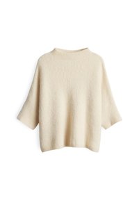 Maglione a costine color crema con collo rotondo alto e maniche ampie a tre quarti, presentato su uno sfondo bianco.