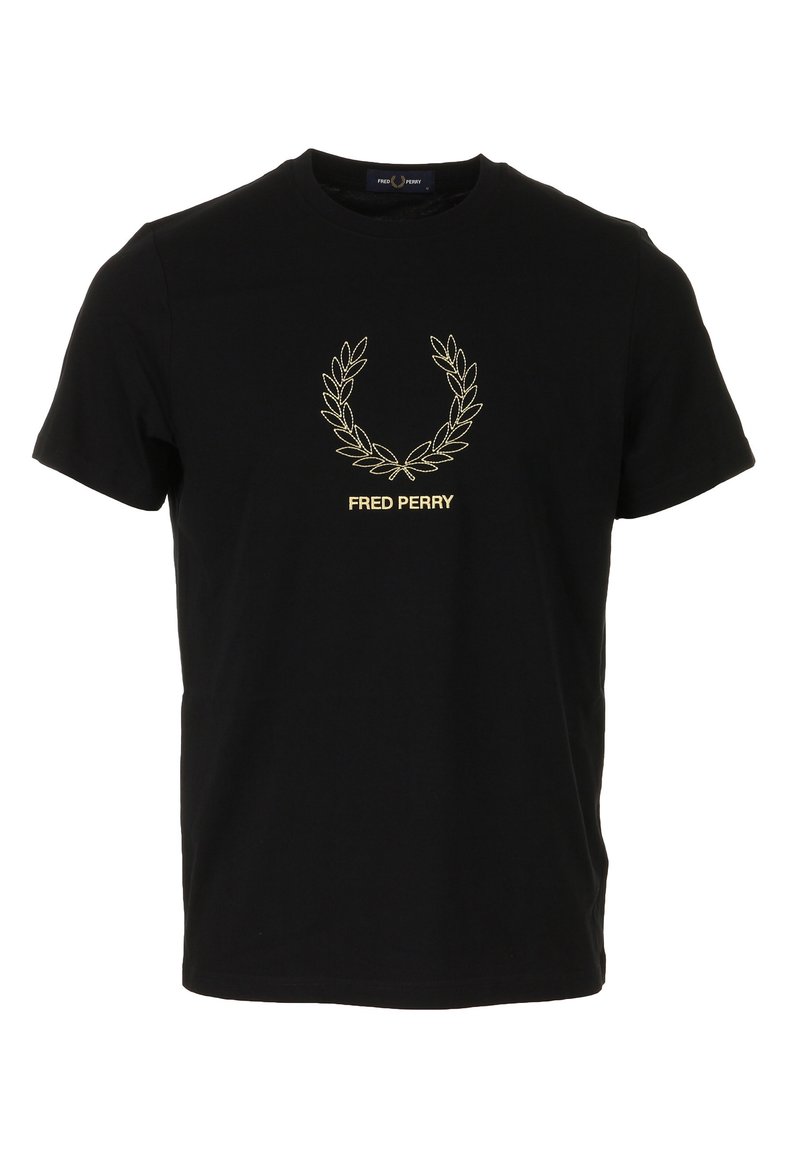 Camiseta negra de algodón con un diseño de laurel bordado en dorado y el texto "FRED PERRY" debajo. Manga corta y cuello redondo.