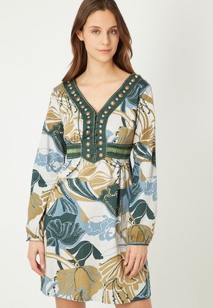 Vestido camisero - verde