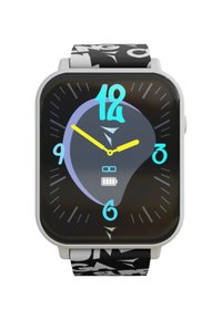 Quadratische Smartwatch mit einem grauen Aluminiumgehäuse, buntem digitalen Display, schwarzem Armband mit weißen Text und cartoonhaften grafischen Elementen.