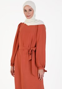 Modanisa MODEST TAVIN - Maxi šaty - bronze