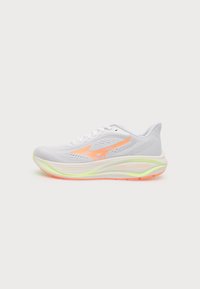 Δεν επιλέχθηκε, white/flamingo coral/lime pulp