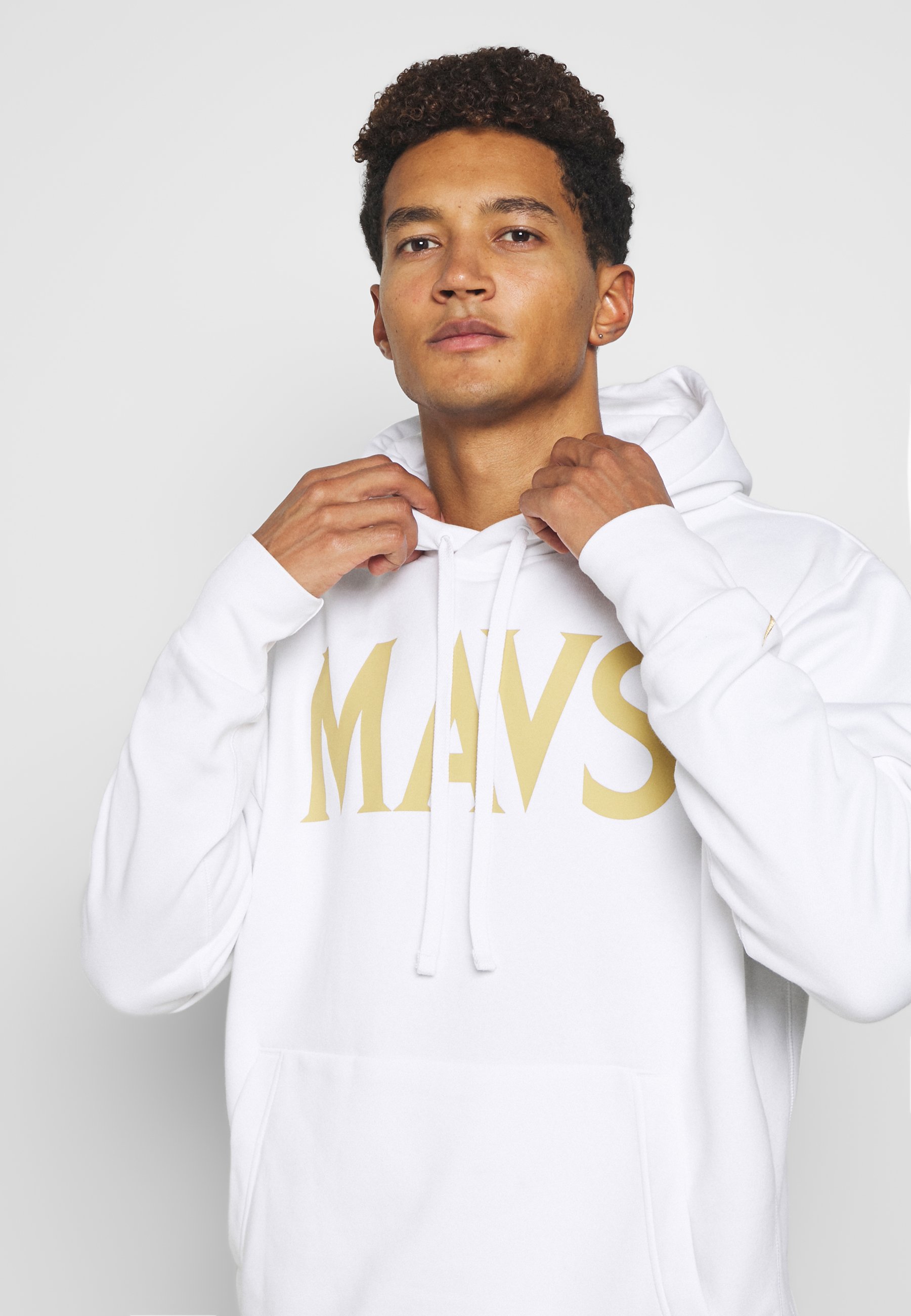 dallas mavericks hoodie nike