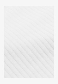 Unselected, white