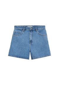 Shorts en jean bleu avec bouton et fermeture éclair à l'avant, passants pour ceinture, deux poches avant et une petite poche à monnaie sur un fond blanc.