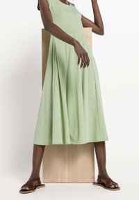hessnatur Jerseyklänning - green
