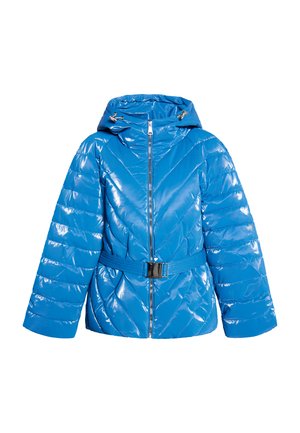 Blauwe glanzende pufferjack met capuchon, chevronpatroon, ritssluiting en verstelbare taille. Heeft grote mouwen en een glanzende textuur.