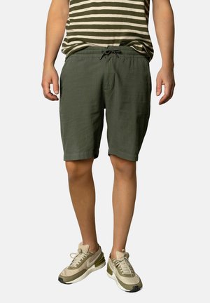 Clean Cut Copenhagen BARCELONA LUCA SHORTS - Shorts - army
