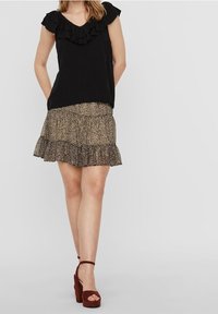 Vero Moda Jednoduché tričko - black