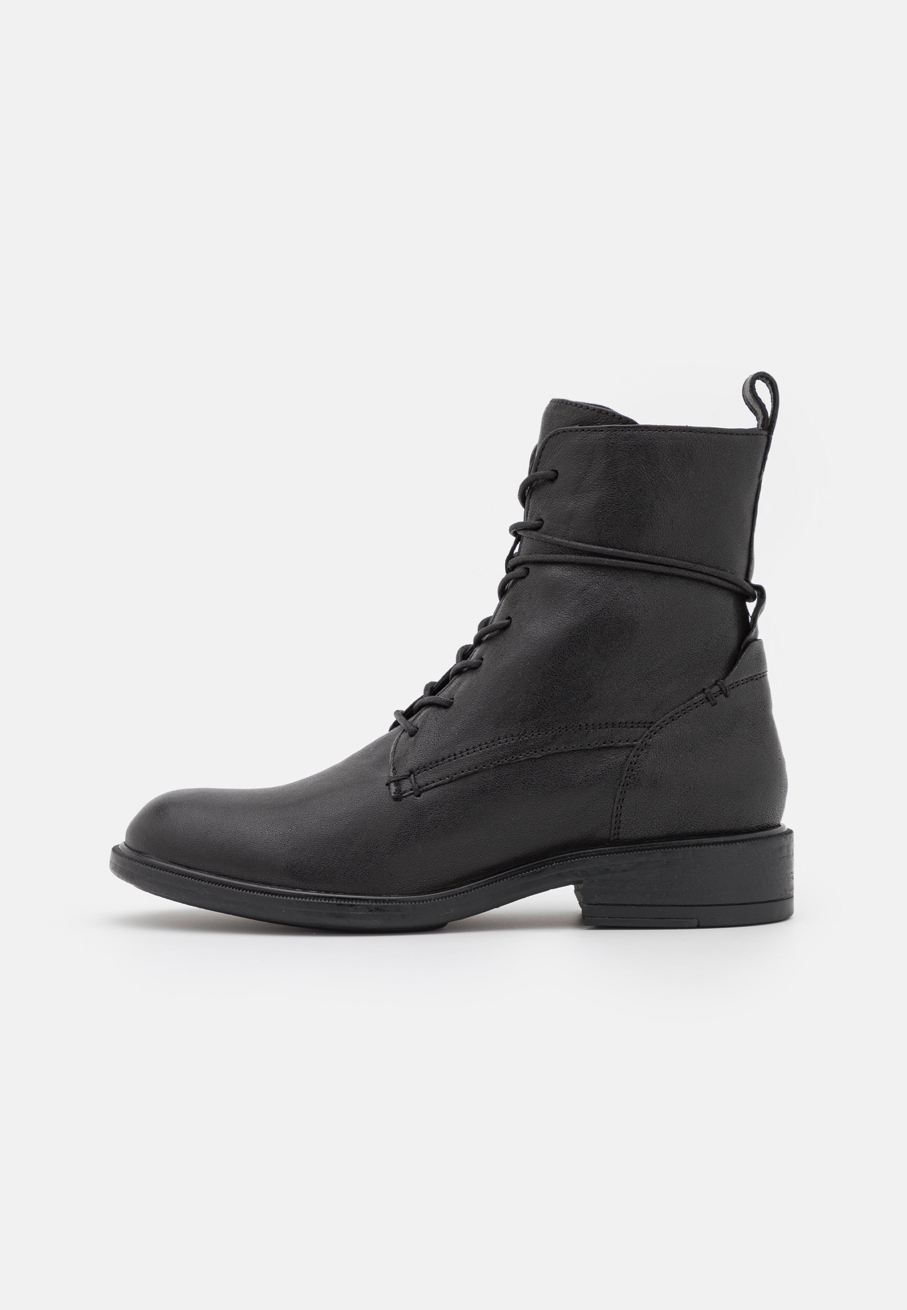 stivaletti stringati geox