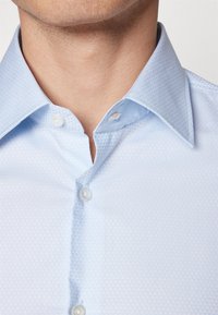 BOSS HANK KENT - Camicia elegante - light/pastel blue