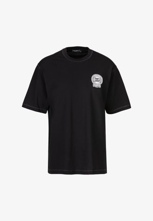 Zwarte katoenen t-shirt met korte mouwen, ronde halslijn, contrasterende stiksels en een ronde logopatch op de linkerborst.