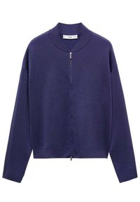 Unselected, royal blue