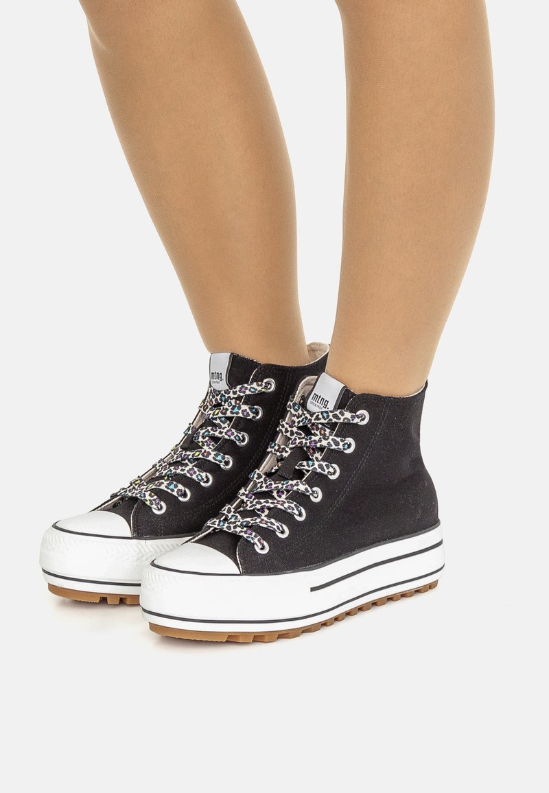 mtng chaussures basket