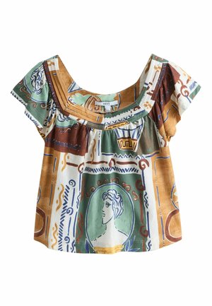 Koszula z krótkim rękawem i kwadratowym dekoltem, z wielokolorowymi abstrakcyjnymi wzorami oraz centralnym rysunkiem profilu w stylu grecko-rzymskim.