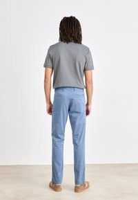 BOSS SLIM - Hlače chino - medium blue