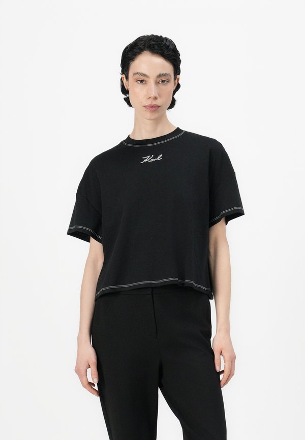 CONTRAST STITCH - Basic T-shirt