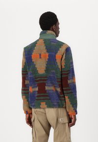 Penfield FOREFOUNDERS MATTAWA JACKET - Flísová bunda - rum raisin
