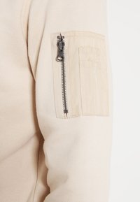 Urban Classics SWEAT BOMBER HOODY - Mikina s kapucí - sand