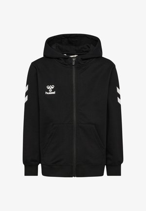 Czarna bluza z kapturem na zamek, z dwoma przednimi kieszeniami, białymi paskami w kształcie szewronów na rękawach i białym logo Hummel na lewej piersi.