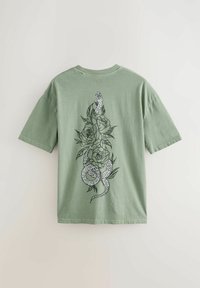 Next RELAXED FIT GRAPHIC  - Nyomott mintás póló - green snake