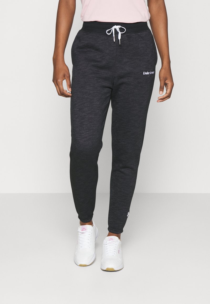 Under Armour ESSENTIAL SCRIPT PANT Tracksuit bottoms black/jet gray