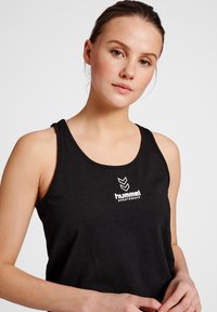 Hummel Top