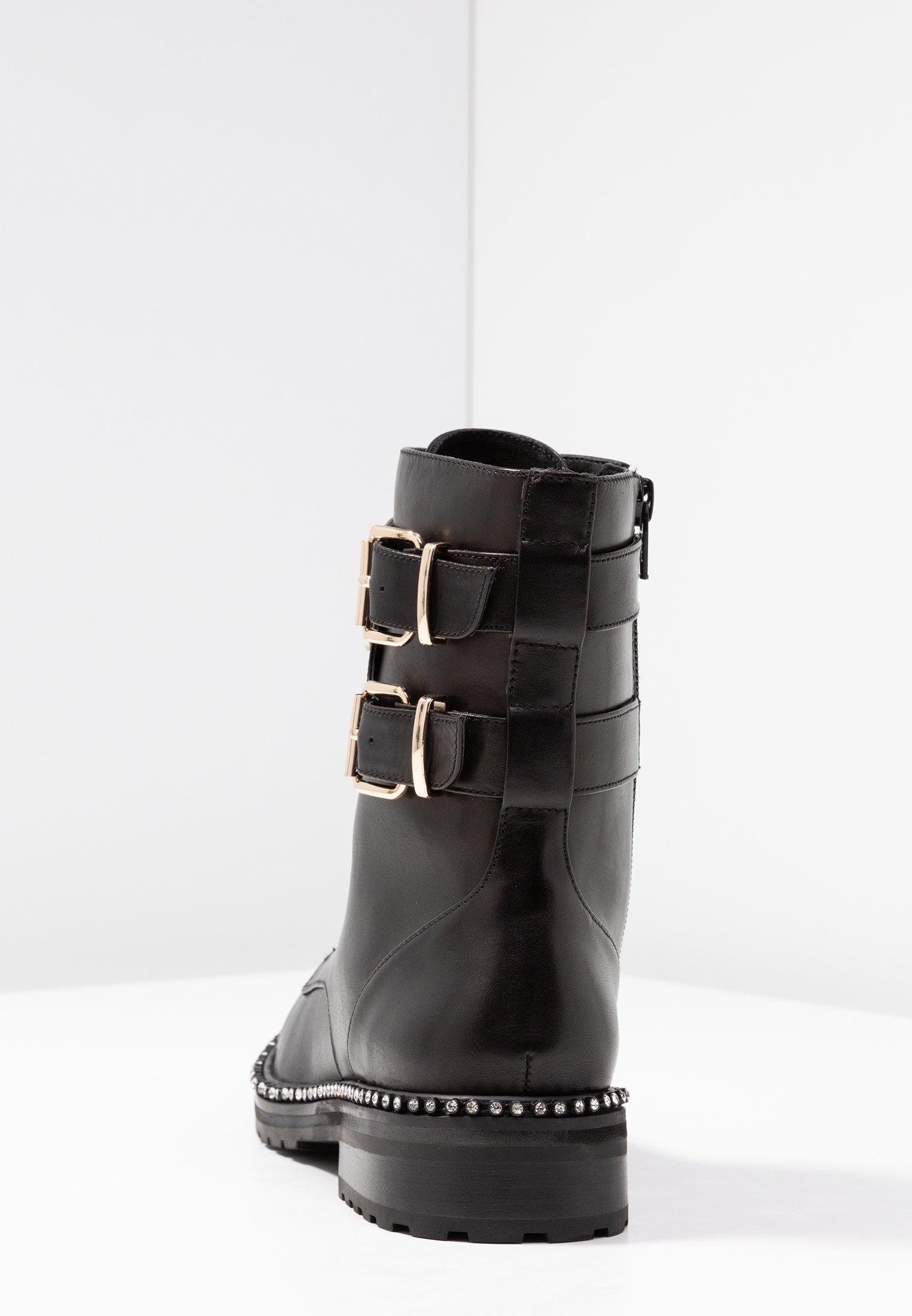 kurt geiger token boots