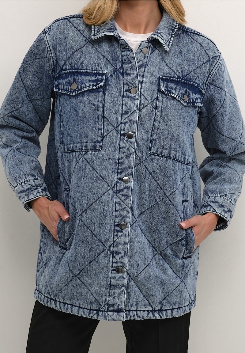Kaffe Abrigo corto - light-blue denim