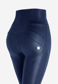 Freddy PUSH UP VITA ALTISSIMA COATED LUCIDO - Pantalones - blue