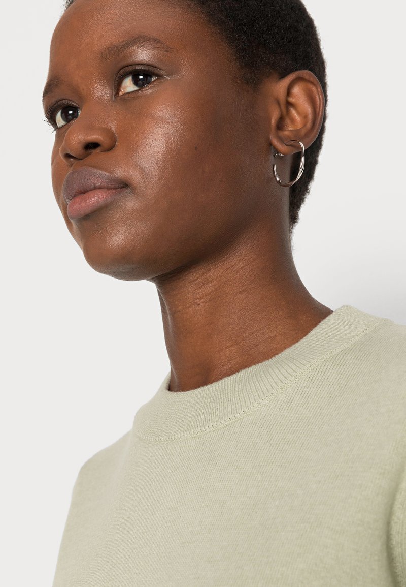 Damen Strickjacken | esmé studios JUNE Strickpullover desert sage/hellgrün - UY70108 Damen Strickjacken | esmé studios JUNE Strickpullover desert sage/hellgrün - UY70108