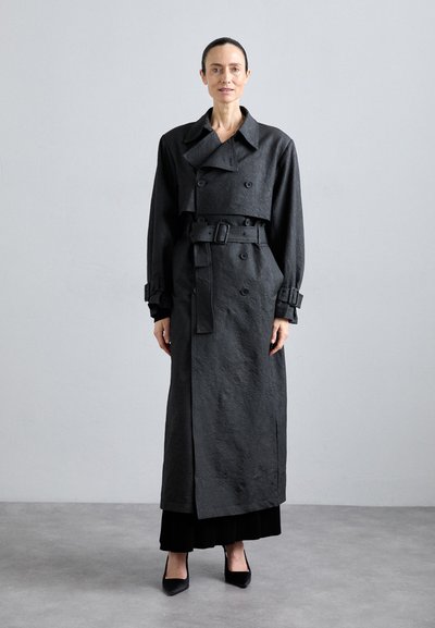Han Kjøbenhavn Trenchcoat - anthracite black