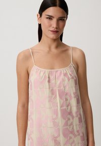 comma casual identity SPAGHETTI MIT LOGO-MUSTER - Sukienka letnia