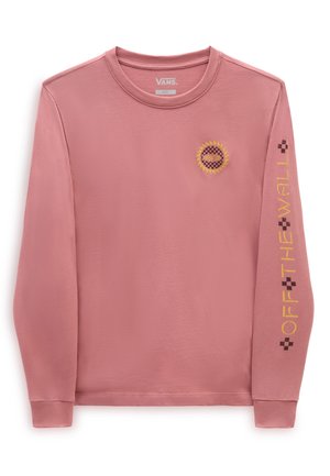 T-shirt Vans rose à manches longues avec un tournesol et un logo damier sur la poitrine et un texte jaune "Off The Wall" avec des accents damier sur la manche.