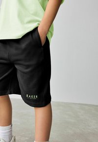 Baker by Ted Baker SET - Šortky - lime green black