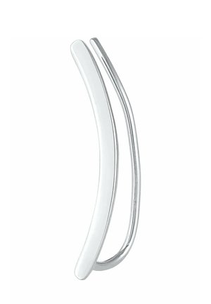 Poignée de porte incurvée de couleur argentée avec une surface lisse et une forme allongée, présentée sur fond blanc.