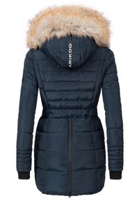 Mörkblå fodrad vinterjacka med huva med pälsdetalj, elastisk midja, tvåvägsdragkedja och ribbade ärmslut.