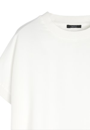 Biała bawełniana koszulka z okrągłym dekoltem, krótkimi rękawami i prążkowanymi detalami. Gładka faktura, luźny krój i minimalistyczny design.