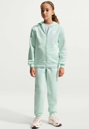 Nike Sportswear NIKE SPORTSWEAR OLDER KIDS' FULL-ZIP HOODIE SPORTSWEAR CLUB FLEECE - Veste polaire - barely green white