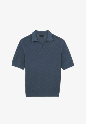 Kék rövid ujjú kötött galléros póló texturált geometriai mintával és nyitott gallérral.