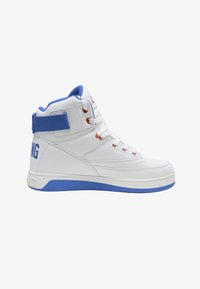 Neselectat, white royal orange