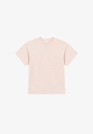 Helles rosa Baumwoll-T-Shirt mit kurzen Ärmeln, rundem Halsausschnitt und einer Taschenfront mit einem dezent geprägten Etikett.