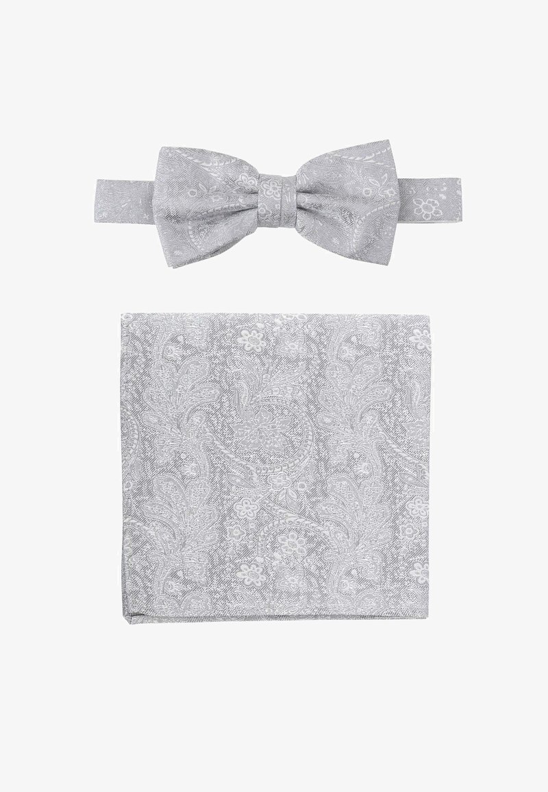 Grau farbige Fliege und Einstecktuch-Set mit aufwendigem Paisleymuster, strukturiertem Stoff und glatter Oberfläche. Geeignet für formelle Anlässe.