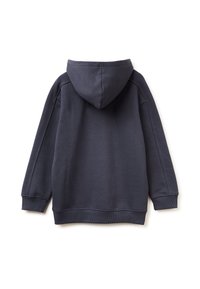 Námořnická modrá bavlněná mikina s klokaní kapsou, žebrovanými manžetami a kapucí se stahovací šňůrkou. Měkká textura s volným střihem a minimálním šitím.