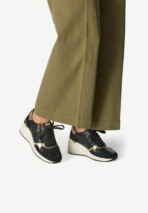 Marco Tozzi SNEAKER - Sneakers low - black/gold
