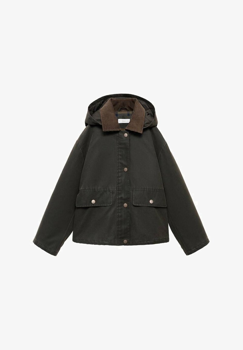 Dunkelgrüne Jacke mit einem braunen Cordkragen, ausgestattet mit einer Kapuze, Druckknöpfen und zwei Fronttaschen. Glatte Textur und lässiges Design.