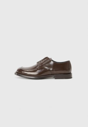 MOSCHINO Stringate eleganti - dark brown