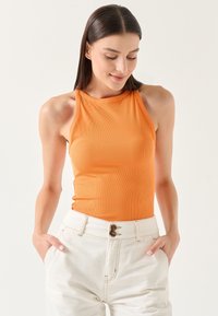 Jimmy Key ATTI - Top - orange
