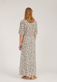 ARMEDANGELS Maxi šaty - beige